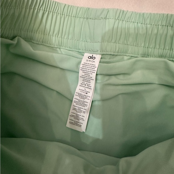 ALO Yoga Mint Green Mini Skirt - Picture 12 of 12
